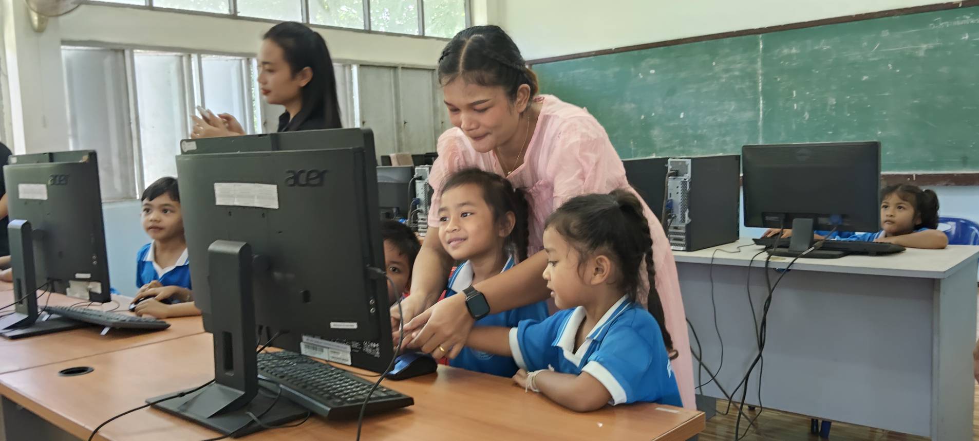 โครงการกิจกรรมพัฒนาผู้เรียน  "กิจกรรมการบริการเทคโนโลยีสารสนเทศและการสื่อสาร (ICT)"